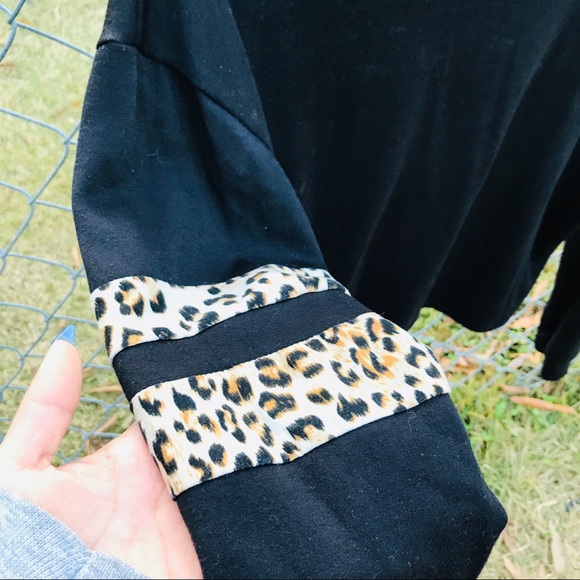 Black longsleeve - Picture 4 of 4